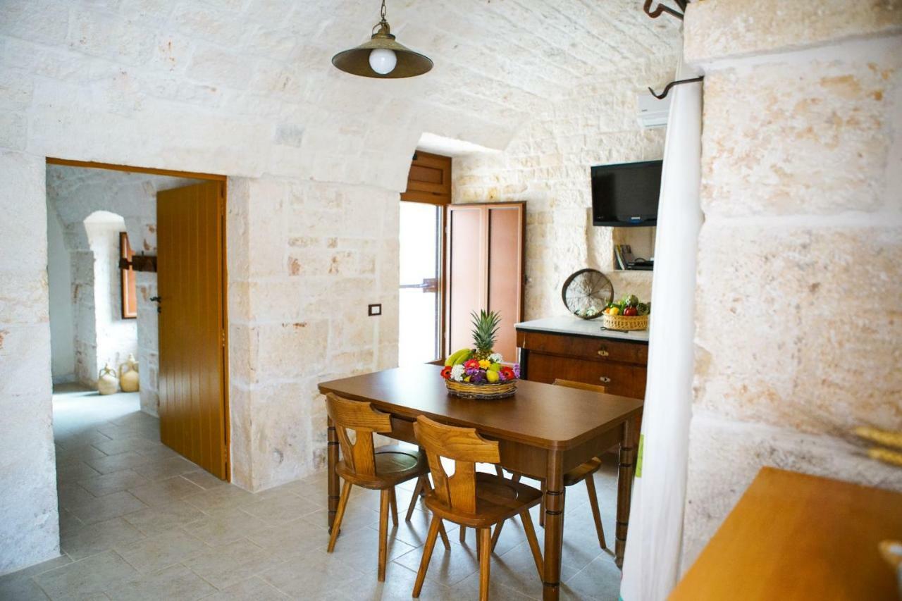 Masseria Guadiano Vecchio Санта Лучия Екстериор снимка