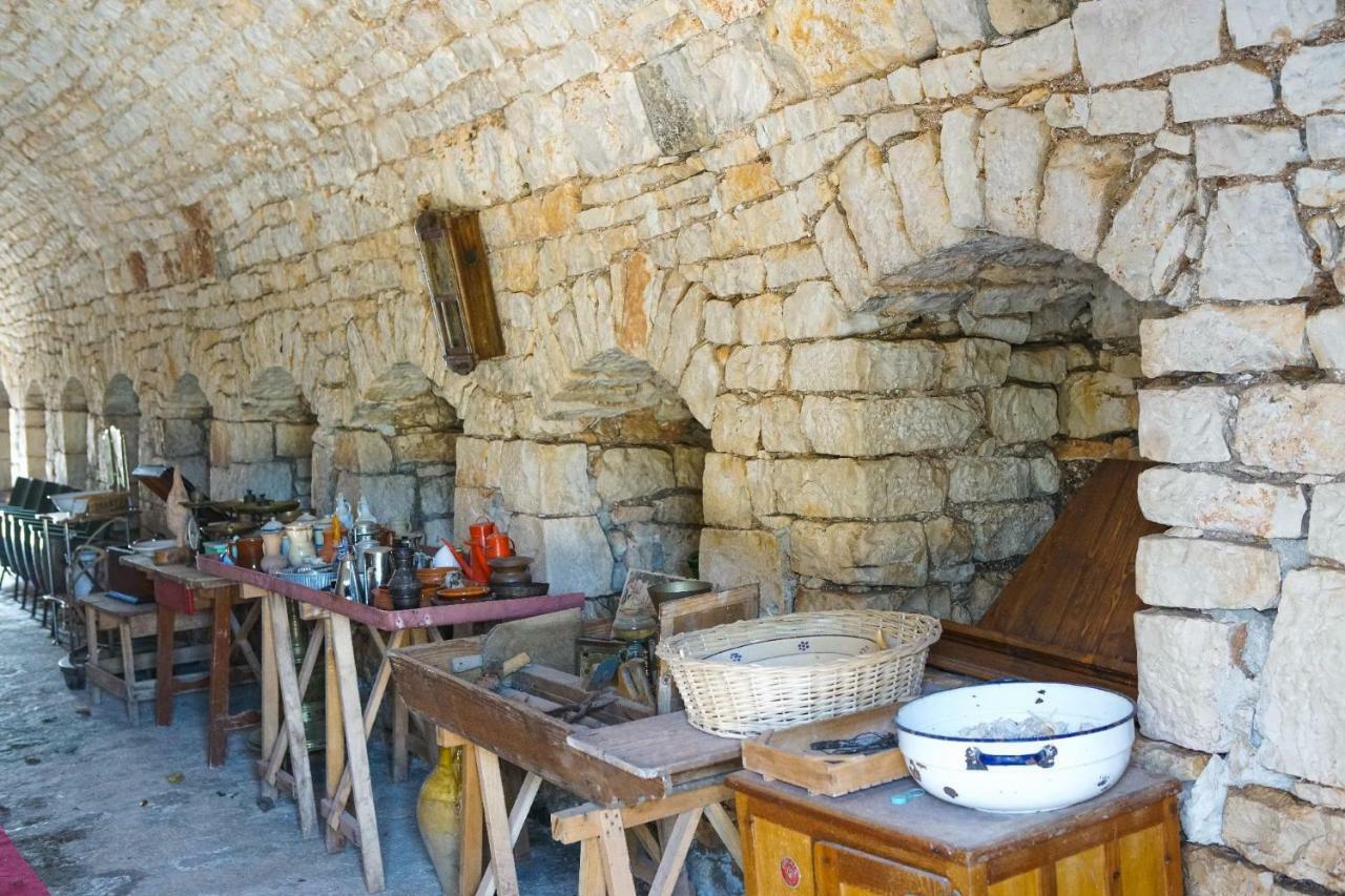 Masseria Guadiano Vecchio Санта Лучия Екстериор снимка